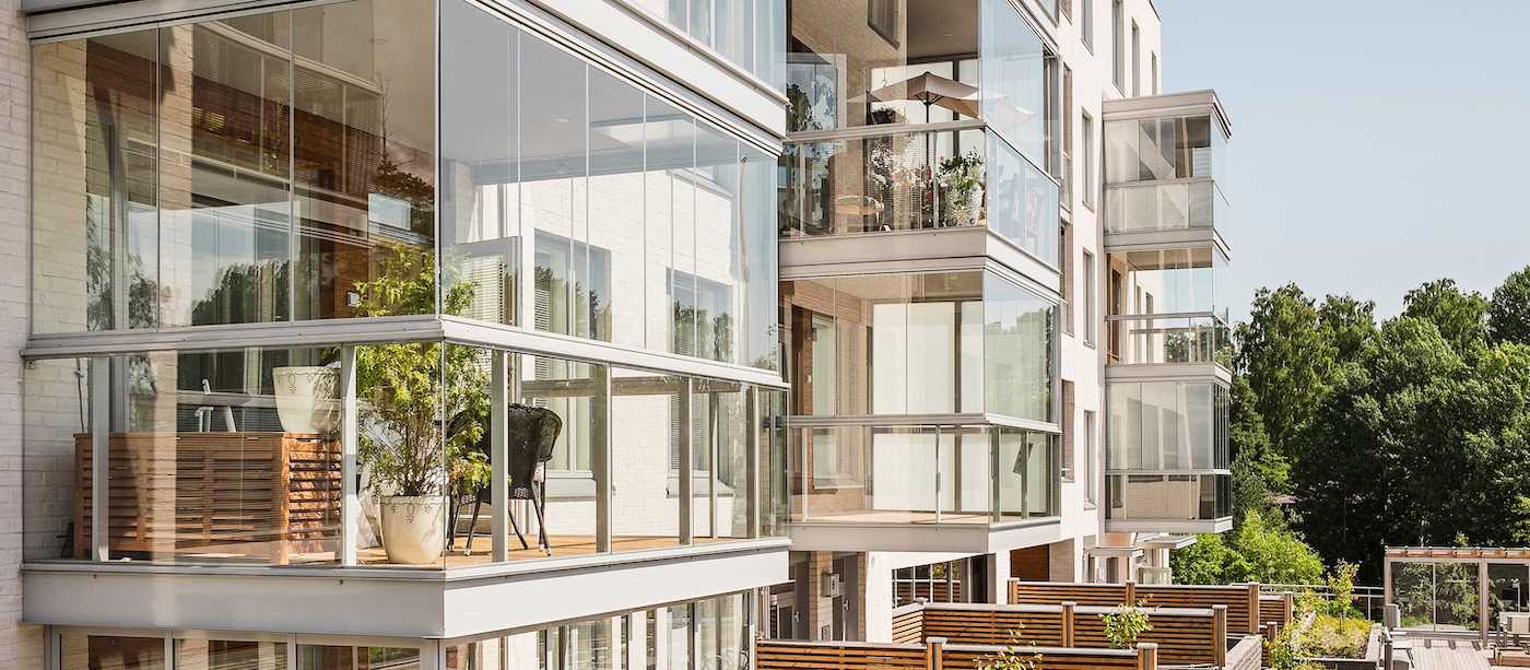 Camlı Balkon Kapatma Uygulamaları